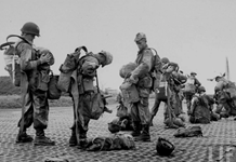 Thế giới “tâm phục khẩu phục” chiến dịch Điện Biên Phủ - Kỳ 1: Quân Pháp tự nhảy xuống chỗ chết
